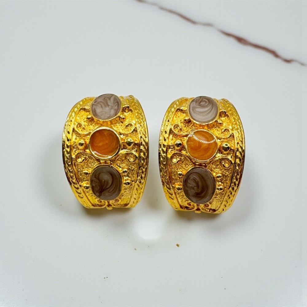 Vintage Gold Tone and Enamel Clip on Women's Earrings